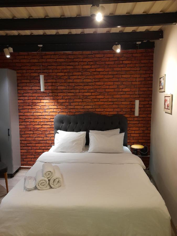 Taxim No18 Boutique Hotel Provincia di Provincia di Istanbul Esterno foto